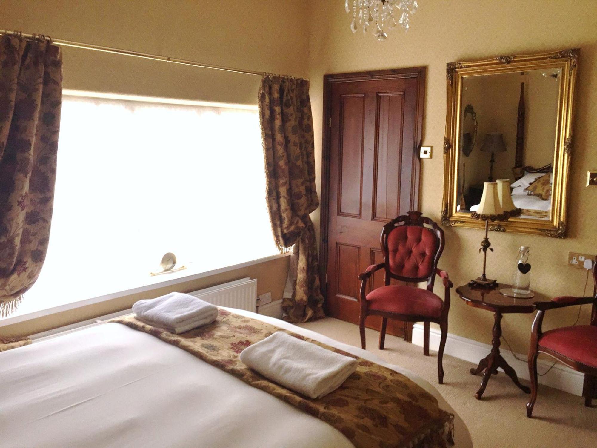 Glyn Isa Country House B&B And Self Catering Apartments Conwy Zewnętrze zdjęcie